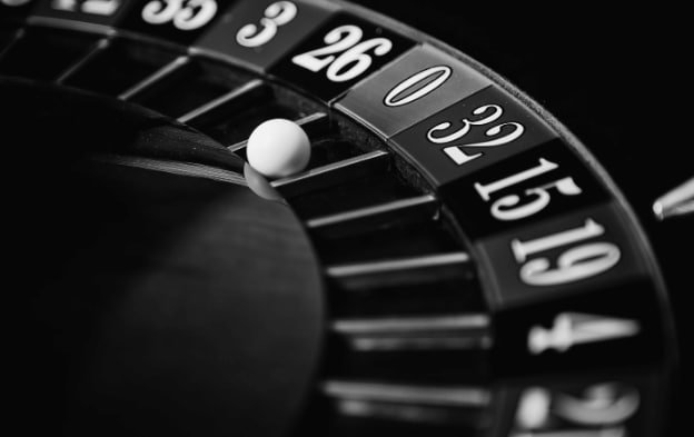 Dealer live casino professional dan tampilan antarmuka pangerantoto3 yang modern